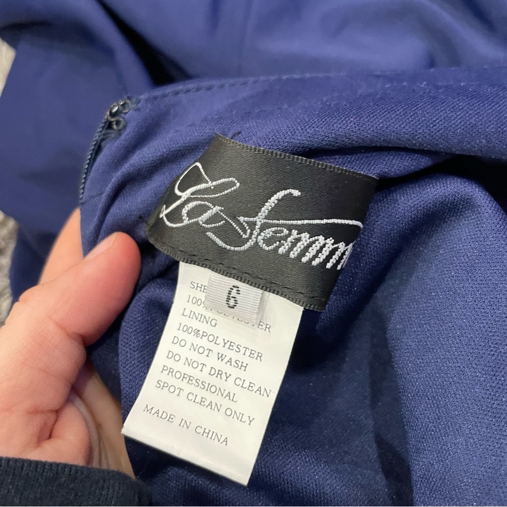La Femme 30458 Navy Trumpet Gown Jersey 6 - Picture 7 of 7
